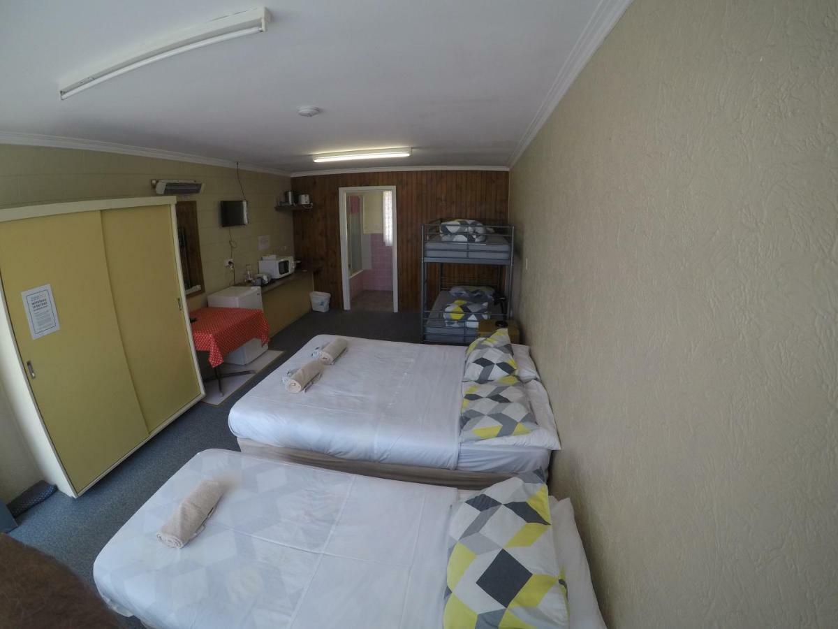 Turn-In Motel Warrnambool Buitenkant foto